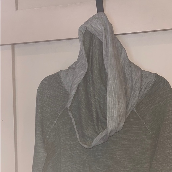 FP Beach Green Cowl Neck / hoodie long sleeve shirt OS / preowned - Picture 7 of 12